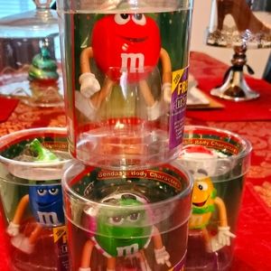 Lot of 4 Christmas bendable body characters original packaging